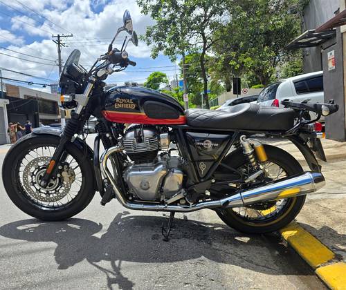 ROYAL ENFIELD INTERCEPTOR 
